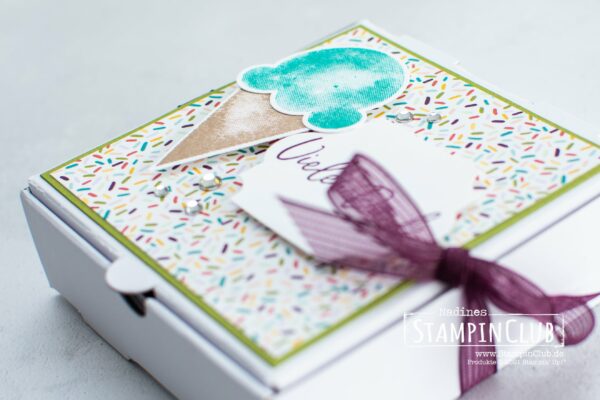 Stampin' Up!, StampinClub, Eiszeit, Sweet Ice Cream, Elementstanze Eistüte, Ice Cream Cone Builder Punch, Designerpapier Eisdiele, Ice Cream Corner DSP, Pizzaschachtel